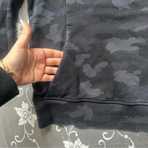 Lululemon Scuba Crew - Picture 8 of 8